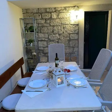 Kuca Za Odmor Palma Nyaraló *